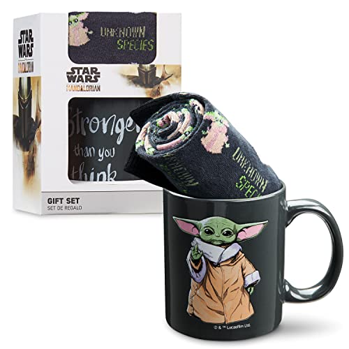 The Mandalorian Tasse und Socken Star Wars Geschenke Set Baby Yoda Boba Fett (Yoda Schwarz AOP), Keramik von Disney