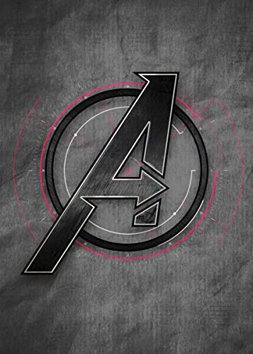 Displate – Metallposter - Magnet-Montage - Marvel - Avengers Game - Grey logo - Größe L - 67,5x48cm von Displate