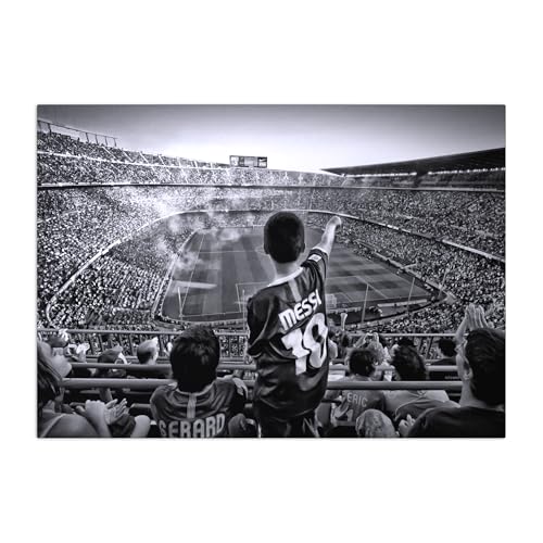 Displate - Poster aus Metall - Magnet-Montage - World Class Photos - Sport - Cathedral of Football 67.5 cm x 48 cm von Displate