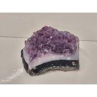 Am73 Amethyst Kristall Cluster von DistinctionCrystals