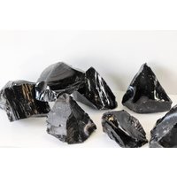Rohes Obsidian Kristall Stück von DistinctionCrystals