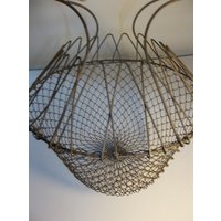 Vintage Metall Mesh Eierkorb Zusammenbrechend Hängen Cottage Bauernhof Frisch Vintage Metall Mesh Eierkorb Zusammenbrechend Hängen Cottage Bauernhof Frisch von DistinctiveByDesign