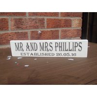 Shabby Chic Hochzeit Mr & Mrs Zeichen Personalisierte Plakette von DistressedPlaques