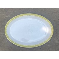 Syracuse China Pletter - Elfenbein Mit Lindgrüner Filigraner Umrandung von DistrictTrading