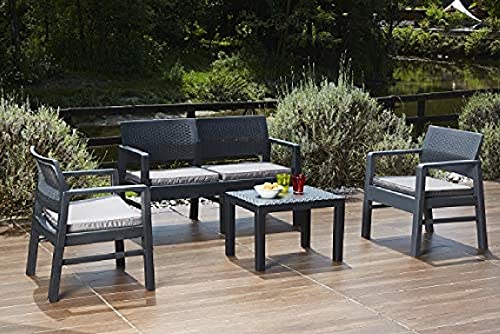 Dmora - Outdoor-Lounge-Set Carpi, Gartengarnitur mit 2 Sesseln, 1 Sofa und 1Couchtisch, Sitzecke in Rattan-Optik mit Kissen, 100 % Made in Italy, Anthrazit Dmora - Outdoor-Lounge-Set Carpi, Gartengarnitur mit 2 Sesseln, 1 Sofa und 1Couchtisch, Sitzecke in Rattan-Optik mit Kissen, 100 % Made in Italy, Anthrazit von Dmora