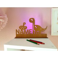 Dinosaurier Mama Namensschild Personalisiert Mit Led Leuchte Taufgeschenk Mädchen von DoDoDeko