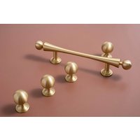 Goldene Messing Griff Schranktür Schuhschrank Schrank Schublade Möbelknopf E156 Goldene Messing Griff Schranktür Schuhschrank Schrank Schublade Möbelknopf E156 von DoSurprise