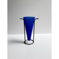Vintage 90Er 80Er Montana Kobalt Blaue Glas Vase Y2K Blumenvase Memphis Milano Bauhaus Postmodern Ettore Sottsass Ultramarine von DodoVintageShop
