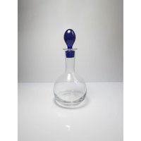 Vintage Dekanter Karaffe Glas Postmodern Kobalt Ultramarin Blau 90Er Rotwein Weißwein Y2K Murano Memphis Vintage Dekanter Karaffe Glas Postmodern Kobalt Ultramarin Blau 90Er Rotwein Weißwein Y2K Murano Memphis von DodoVintageShop