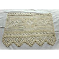Häkelgardine 45x35cm Beige Gardine Scheibengardine Bistrogardine Gehäkelt Baumwolle von DoertesMasche