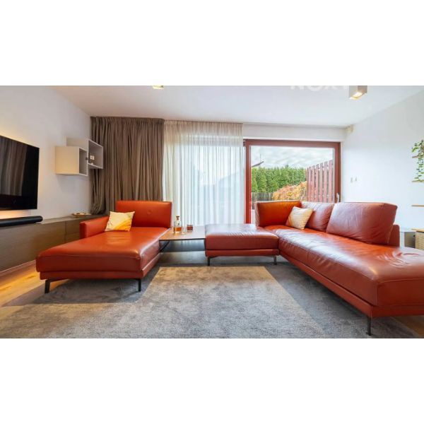 Modulares Ecksofa aus Leder mit integriertem Tisch, Doimo Design von Doimo Design