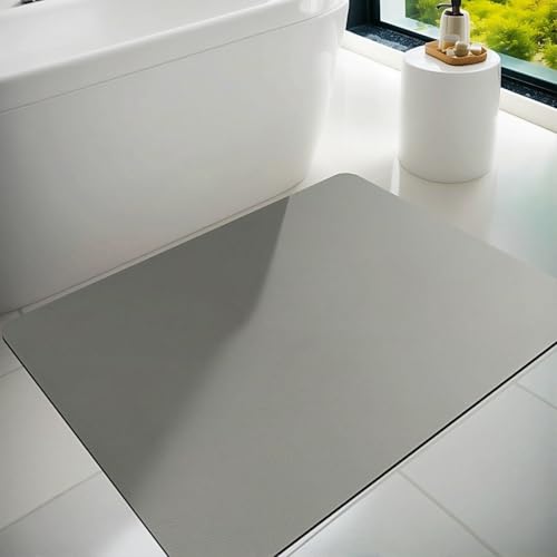 Dolic Badematte, Badevorleger, Gummi, rutschfest, dünn, saugfähig, schnelltrocknend, schmutzabweisend Vorleger für Badezimmerboden, Badewanne und Duschraum im Außenbereich (Light Grey, 60 x 90 cm) Dolic Badematte, Badevorleger, Gummi, rutschfest, dünn, saugfähig, schnelltrocknend, schmutzabweisend Vorleger für Badezimmerboden, Badewanne und Duschraum im Außenbereich (Light Grey, 60 x 90 cm) von Dolic