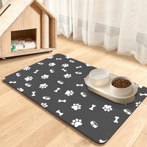 Dolic Pet Feeding Mat, Haustier-Fütterungsmatte – Saugfähige Unterlage für Futter- und Wassernapf, fleckenfrei, schnelltrocknend, Hunde- und Katzenfuttermatte mit wasserdichter Gummirückseite Dolic Pet Feeding Mat, Haustier-Fütterungsmatte – Saugfähige Unterlage für Futter- und Wassernapf, fleckenfrei, schnelltrocknend, Hunde- und Katzenfuttermatte mit wasserdichter Gummirückseite von Dolic