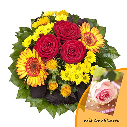 Dominik Blumen und Pflanzen, Blumenstrauß "Sonnenlicht" mit einer Sonnenblume, orangen Rosen, Germini, Färberdistel und Goldrute und Grußkarte "Rosen" von Dominik Blumen und Pflanzen