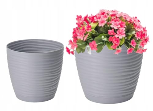 DomoDomo Plastik Topf mit Untersetzer, rund, grau, 12,7x11,8 cm – Moderner Blumentopf, stilvolle Dekorationsidee, hochwertige Inneneinrichtung DomoDomo Plastik Topf mit Untersetzer, rund, grau, 12,7x11,8 cm – Moderner Blumentopf, stilvolle Dekorationsidee, hochwertige Inneneinrichtung von DomoDomo