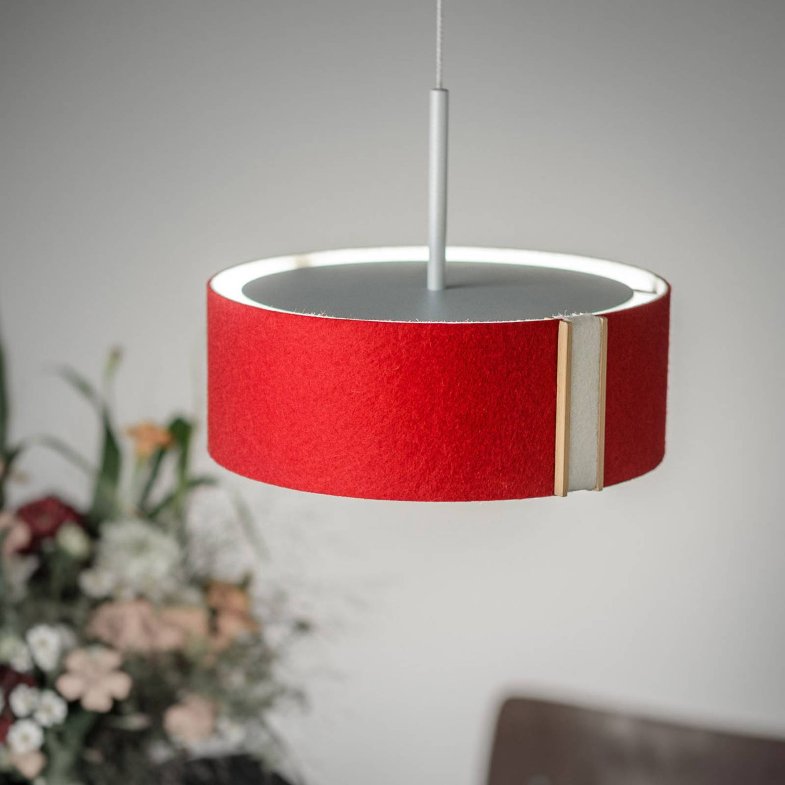 LED-Hängeleuchte LARAfelt S, Ø20cm, rot/wollweiß von Domus