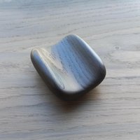 Handgeschnitzter Sorgenstein Aus Mooreiche Meditations-Palmenstein von Doooba