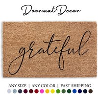 Dankbare Fußmatte-Personalisierte Schrift Beflockt Willkommens-Matte Für Erntedank-Herbst-Dekor von DoormatDecor