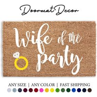 Junggesellinnenabschied Fußmatte Frau Der Party Willkommen Matte Beflockter Kokosnuss Teppich Für Verlobungsfeiern von DoormatDecor