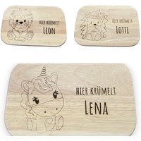 Frühstücksbrett Brettchen Motive Zur Auwahl Personalisiert Hier Krümelt Frühstücksbrettchen Kinder Mit Gravur Geschenk Kind Geburt Brett von DoreensBastelstube
