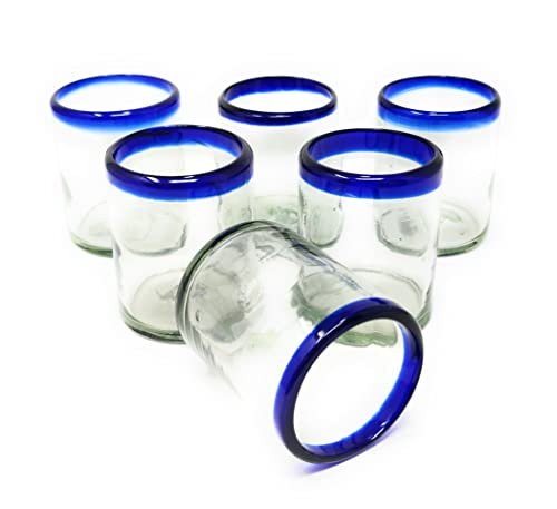 Mundgeblasene mexikanische Trinkgläser – Set mit 6 Trinkgläsern mit kobaltblauem Rand (je 284 ml) von Dos Sueños