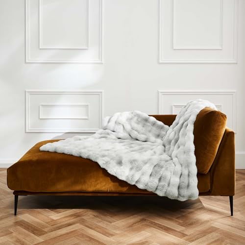 Douceur d'Intérieur, Warme Winterdecke (180 x 220 cm) Mounty grau Fellimitat von Douceur d'Intérieur