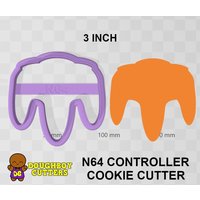 Nintendo N64 Controller Cookie Cutter | Ausstechform Für Teig, Fondant Oder Polymer Clay Verschiedene Größen Formen Kekse, Handwerk Und Schmuck von DoughBoyCutters