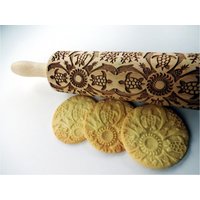 Hawaii Prägung Rolling Pin. Laser Gravierte Nudelholz Mit Hawaii-Muster. Ananas. Delfin. Schildkröte. Meer. Strand. Sonne von DoughRoller
