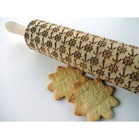 Marine Präge Nudelholz. Ozean Muster. Anker Und Helm. Laser Graviertes Nudelholz Meer Marine Präge Nudelholz. Ozean Muster. Anker Und Helm. Laser Graviertes Nudelholz Meer von DoughRoller