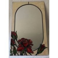 Eine Art Nouveau Stil Hand Gemalten Rosen-Design Spiegel. 30 X 50 cm Eine Art Nouveau Stil Hand Gemalten Rosen-Design Spiegel. 30 X 50 cm von DouglasPayneDesigns