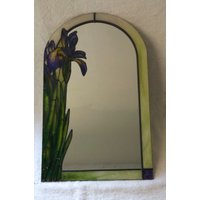 Vom Jugendstil Inspirierte Iris Motiv Spiegel. 30 X 50 cm in Einem Bogen Vom Jugendstil Inspirierte Iris Motiv Spiegel. 30 X 50 cm in Einem Bogen von DouglasPayneDesigns