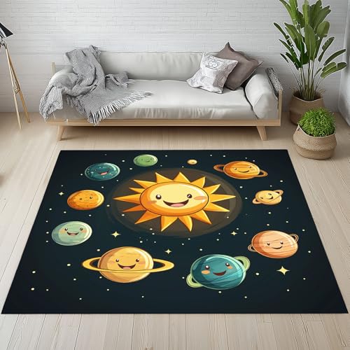 Dpvbffx Karikatur Sonnensystem Teppich Groß 245x300 cm, Universum Planet Waschbare Teppiche Antirutsch, Sterne Weltraum Teppich Weich Kurzflor Fur Wohnzimmer, Schlafzimmer, Kinderzimmer Bettvorleger von Dpvbffx
