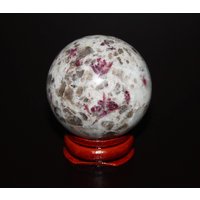 Turmalin Kugel - 42mm Rote Edelstein Mit Ständer Runder Stein Für Alters Heilung Spiritualität Turmalin Kugel - 42mm Rote Edelstein Mit Ständer Runder Stein Für Alters Heilung Spiritualität von DragonLillyGems