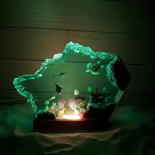 Drawelry 3D Ozean Figur Harz Statue Ornamente mit Holzsockel LED Nachtlicht Epoxidharz Meerestier Hai Wale Oktopus Taucher Figuren Skulptur Mini Meere Aquarium für Zuhause, Büro, Tisch Deko (D2) von Drawelry
