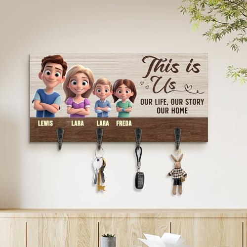 Drawelry Personalisiert Holz Schlüsselhaken mit Cartoon Foto Namen Schlüsselhalter 4 Keys Hanger Haken Flur Tür Wand Deko Schlüssel Halter Brett Geburtstag Geschenk für Familie Freunde Paar (C2) von Drawelry