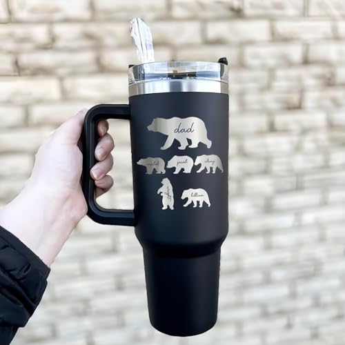 Drawelry Namen Thermobecher Personalisierte mit Griff, Deckel und Strohhalm Trinkflasche Edelstahl 1.2L Auto Kaffee Trink Tumbler Becher Geburtstag Geschenke für Frauen Männer Mama Papa Freundin (C5) von Drawelry