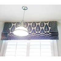 Faux Flat Roman Shade Fensterbehandlung | Maßgeschneiderte Lacefield Stoffbänder Designer Qualität von DrawnCompany