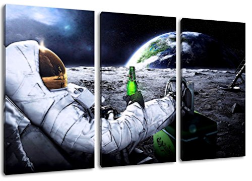 Dream-Arts Astronaut auf Mond Motiv, 3-teilig auf Leinwand (Gesamtformat: 120x80 cm), Hochwertiger Kunstdruck als Wandbild. Billiger als EIN Ölbild! Achtung KEIN Poster oder Plakat! von Dream-Arts