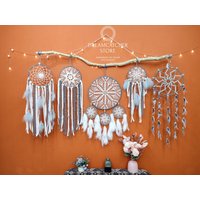 Name Traumfänger - Personalisiertes Geschenk Für Mädchen, Kinderzimmer Dekor, Wandbehang, Baby-Dusche-Geschenk, Boho Wand Kunst von DreamSShopVn