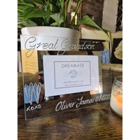 Handgemaltes Personalisiertes Urenkel-Herz-Design S. Kostenloser Versand in Großbritannien Handgemaltes Personalisiertes Urenkel-Herz-Design S. Kostenloser Versand in Großbritannien von Dreamairshop