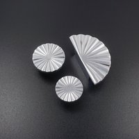 Silber Chrom Schrankknauf Küchengriffe Pull Schubladenknäufe Griffe Dresser Knob Modern Style Kitchen Pulls Knobs Guft Hardware von Dreamchinese