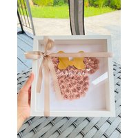 Minnie Schattenbox || Blumen-Schattenkasten Individuelles Geschenk Oder Wohndekor von DreamydecorGoods