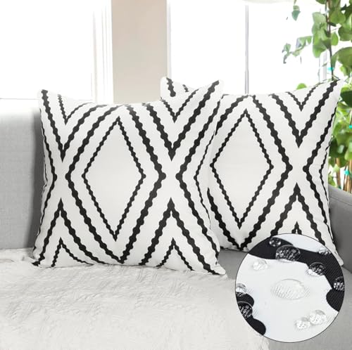 Dremisland 2er Set Outdoor Kissen Wasserdicht 45x45 Kissenbezug Schwarz und Weiß Gartenkissen Geometrische Dekokissen Sofakissen Boho Azteken Couchkissen Zierkissen Kissenhüllen für Sofa Balkon Garten von Dremisland