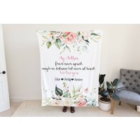 Muttertagsdecke, Muttertagsgeschenk, Florale Decke, Personalisiertes Geschenk Für Mama, Großeltern, Ferngeschenk Mama von DressedBoxes