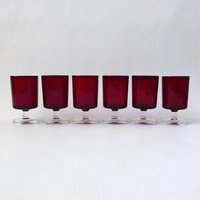 Sechs Kultige Cavalier Weingläser, Hergestellt in Frankreich Von Luminarc Im Originalkarton von DropShedGorgeous