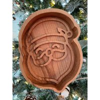 Nikolaus Nuss/Bonboniere | Massiv Kirschholz von DuffridgeDesignCo