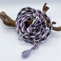 Paracord Hundeleine, Geflochten, Lila Anthrazit Grau Weiß, Verstellbar, Optional Mit Namen Paracord Hundeleine, Geflochten, Lila Anthrazit Grau Weiß, Verstellbar, Optional Mit Namen von DunDanDan