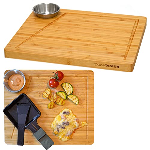DuneDesign 2 Personen Raclette Teller Set - 30x25 Raclette Brettchen Holz mit Dipschale - Raclette Pfännchen Untersetzer Holz Raclette Holzbrettchen Untersetzer Raclette Pfännchen Zubehör für Raclette von DuneDesign
