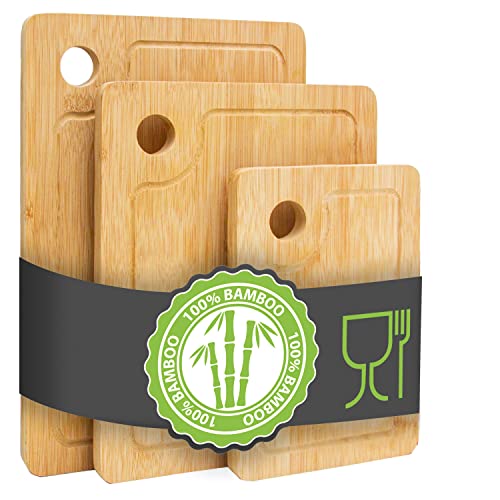 DuneDesign Richtig Dick & Stabil: Massives Schneidebrett Bambus 3er Set - 33x22cm Antibakterielles Holzbrett mit Saftrille - Küchenbretter Bambus Schneidebrett Holz Holzbrett Küche Zubehör Haushalt von DuneDesign