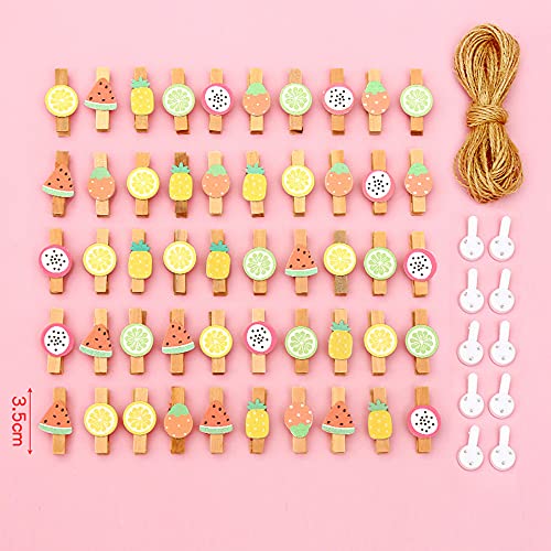 Holz Wäscheklammern,Holz Wäscheklammer,50 Mini Holzwäscheklammern Holzklammern+10M Juteschnur Dekoklammern,Foto Handwerk Clips,Deko Patchwork Klammern,Zierklammern für Fotoleinen Clothespins,Obst von Duories